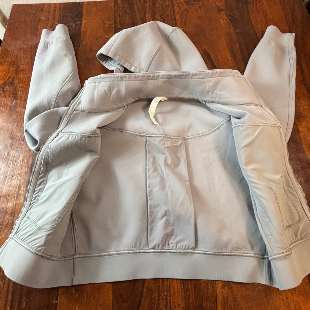 Lululemon Rogue Renegade Zip Up Hoodie Blue Grey Cropped Jacket Size 4 - Picture 2 of 10